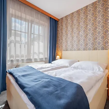 U Královny Elišky Hotel