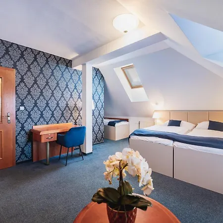 U Královny Elišky Hotel Hradec Králové