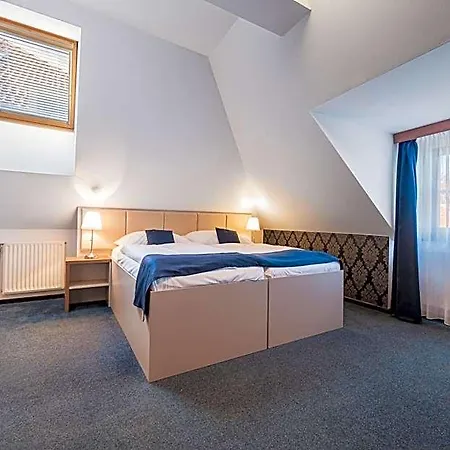 U Královny Elišky 4* Hradec Králové